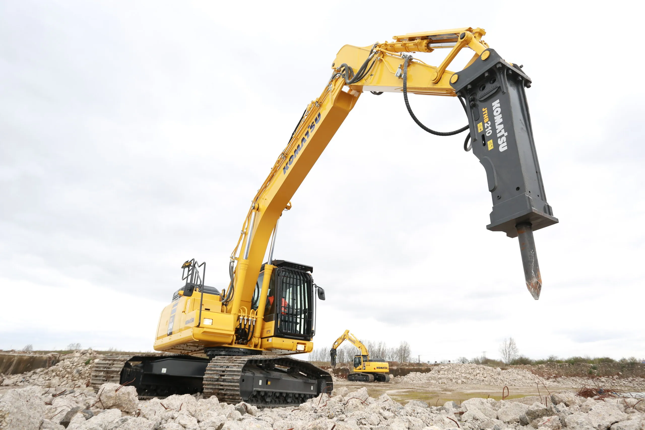 Nya förbättringar för Komatsu H- och V-seriens hydraulhammare
