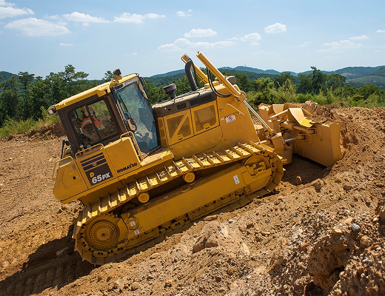Komatsu bandschaktare D65EX/WX/PX-18