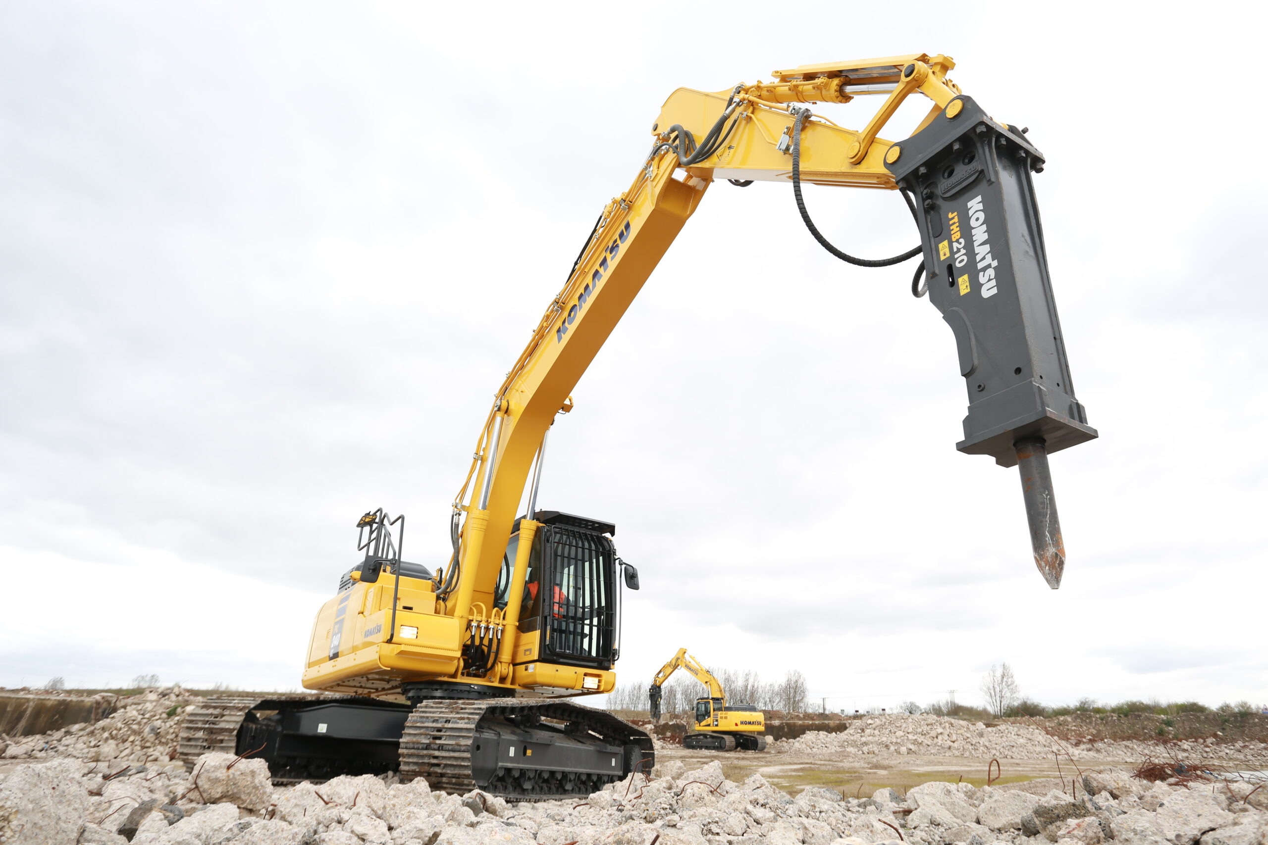 Nya förbättringar för Komatsu H- och V-seriens hydraulhammare