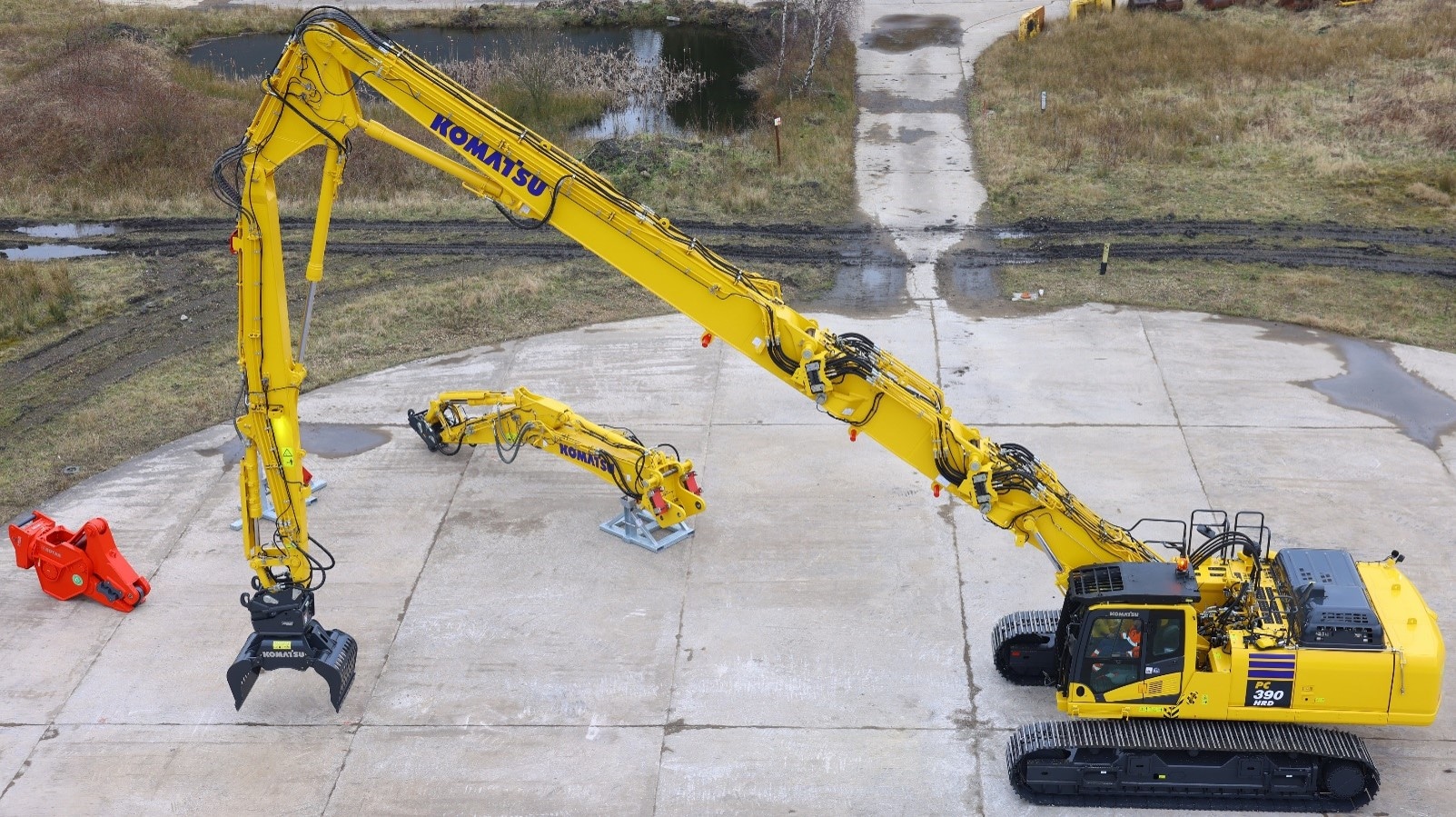 K100 aggregatbytessystem introduceras för PC390HRD-11E0