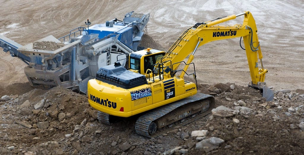 Komatsu hybridbandgrävare