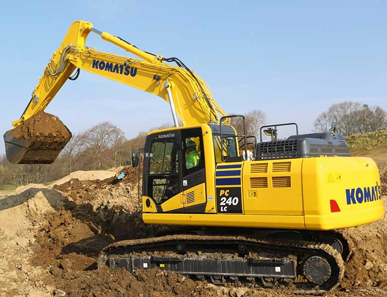 Komatsu bandgrävare PC240LC_NLC_11