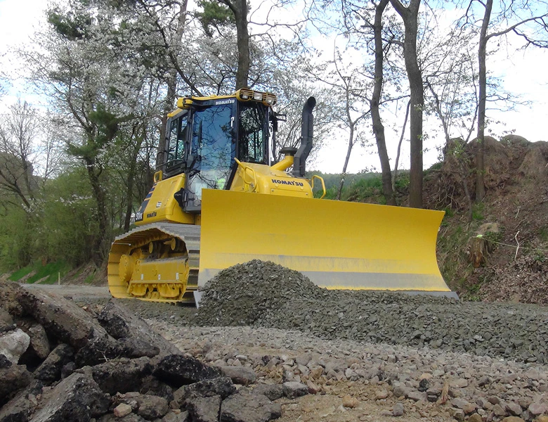 Komatsu bandscchaktare D51EX/PX-24