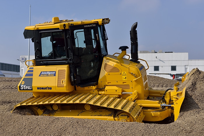Komatsu bandscchaktare D51EXi/PXi-24