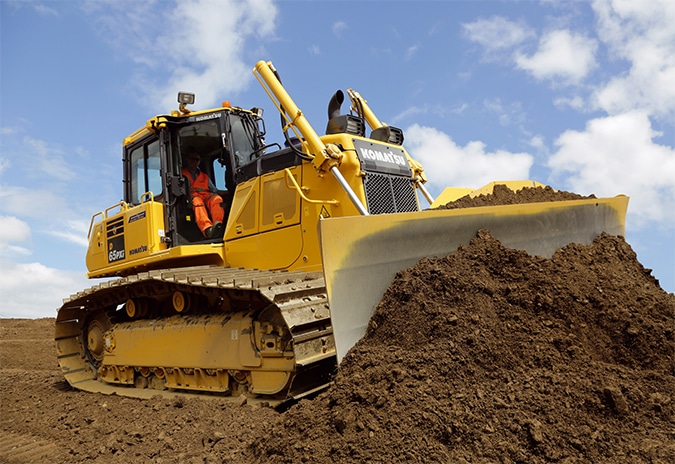 Komatsu bandchaktare D65EXi/PXi-18