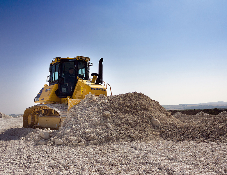 Komatsu bandschaktare D61EXi/PXi-24